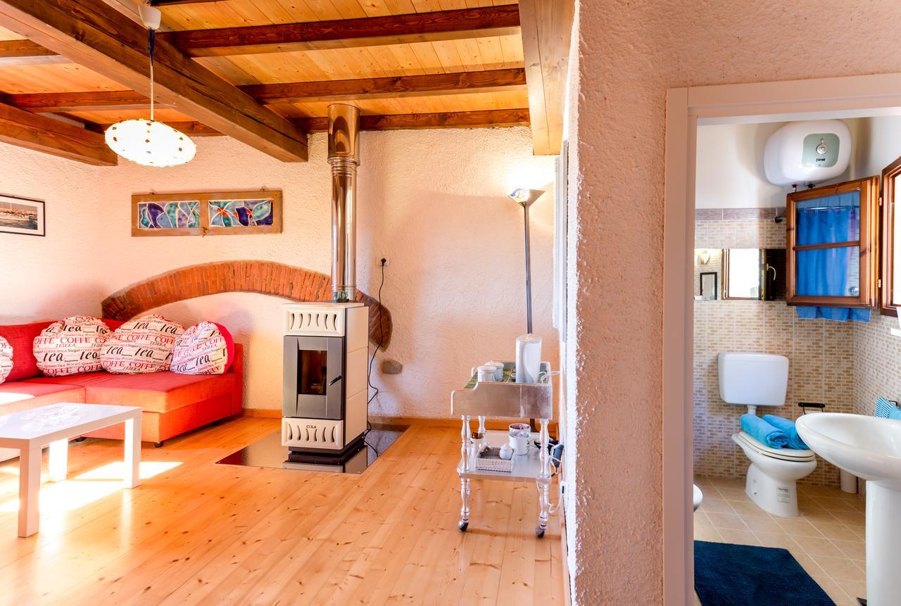 Casa Dei Ciliegi Apartment Monti di Villa Exterior photo